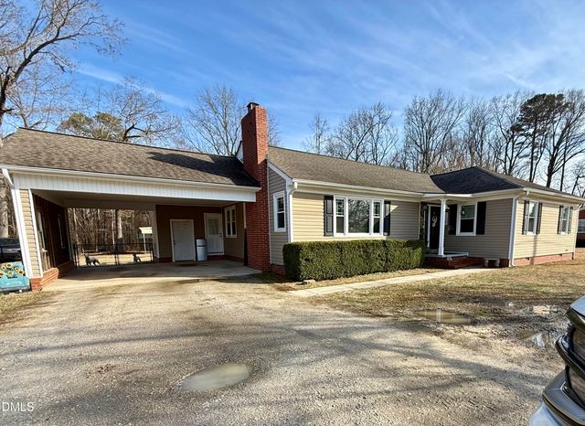 1689 Amelia Church Road, Clayton, NC 27520