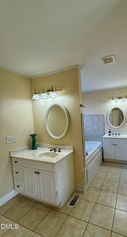 1689 Amelia Church Road, Clayton, NC 27520