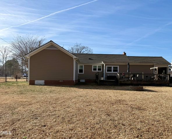 1689 Amelia Church Road, Clayton, NC 27520