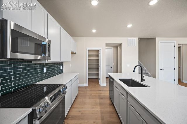 7716 Clear Amber Place, Colorado Springs, CO 80908