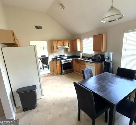 609 Jeans Circle, Stockbridge, GA 30281