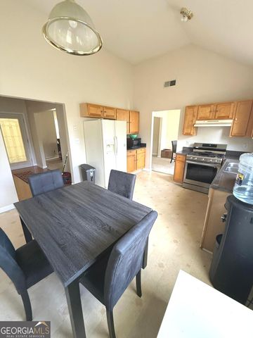 609 Jeans Circle, Stockbridge, GA 30281