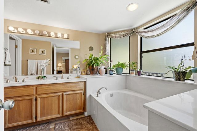 3417 Keystone Way, Modesto, CA 95354