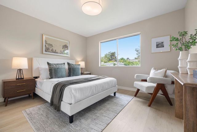 3590 Lupine Avenue, Palo Alto, CA 94303