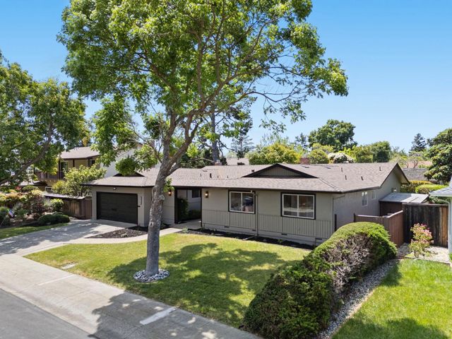 3590 Lupine Avenue, Palo Alto, CA 94303