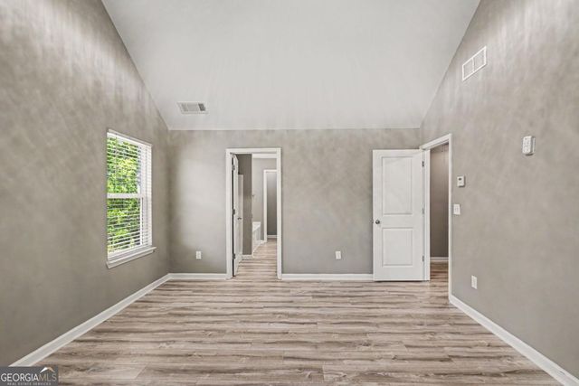 1128 Oak Hollow Lane, Hampton, GA 30228
