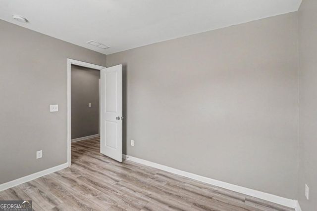 1128 Oak Hollow Lane, Hampton, GA 30228