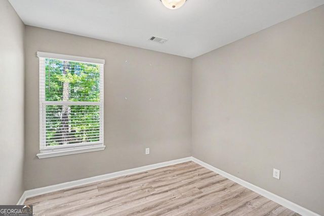 1128 Oak Hollow Lane, Hampton, GA 30228