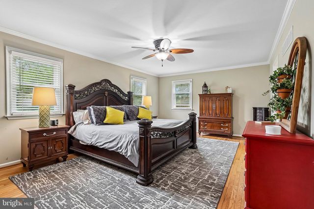 484 MOCKINGBIRD LN, Collegeville, PA 19426