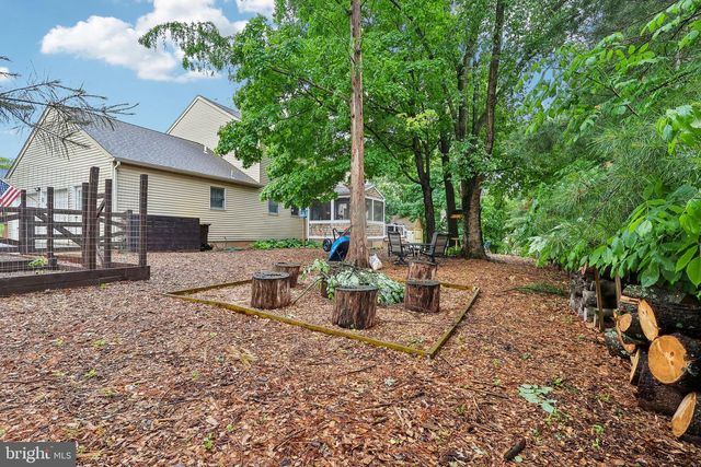 484 MOCKINGBIRD LN, Collegeville, PA 19426