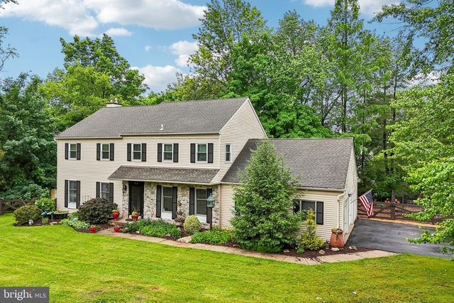 484 MOCKINGBIRD LN, Collegeville, PA 19426