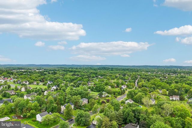484 MOCKINGBIRD LN, Collegeville, PA 19426