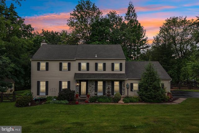 484 MOCKINGBIRD LN, Collegeville, PA 19426
