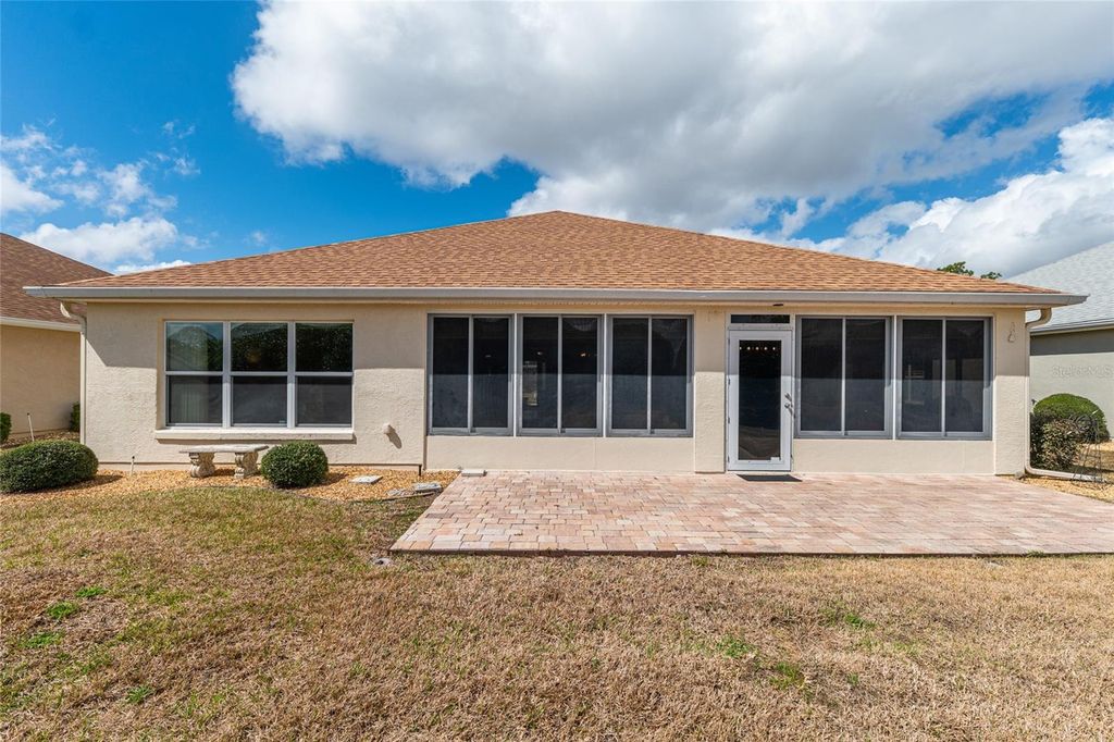 Image 26 of property listing at 9036 SE 120TH LOOP, Summerfield, FL 34491