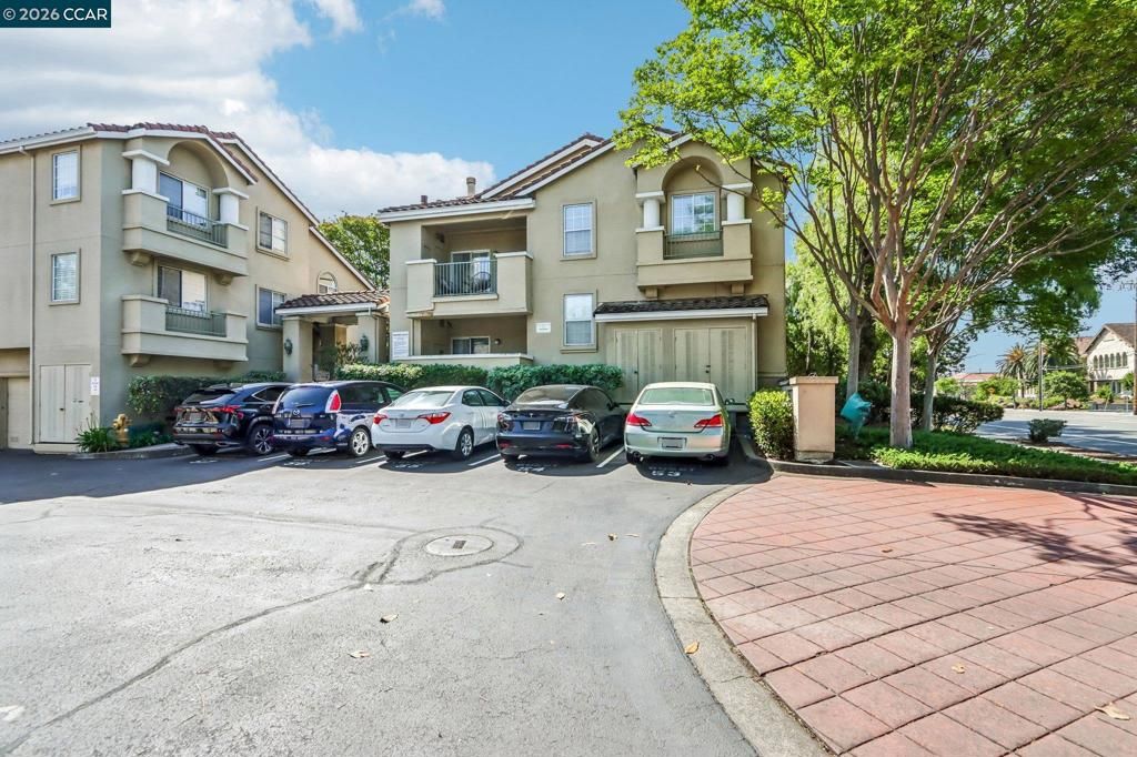 Image 29 of property listing at 108 Arbor Way, Milpitas, CA 95035