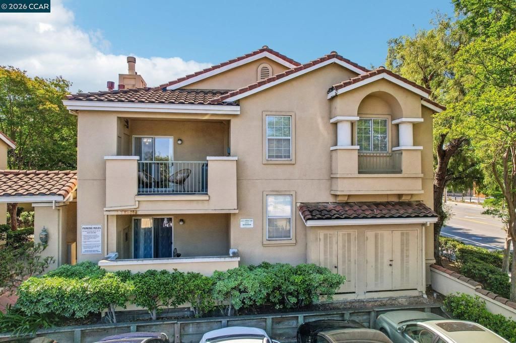 Image 37 of property listing at 108 Arbor Way, Milpitas, CA 95035
