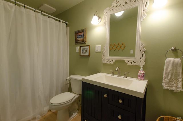 6020 Piedmont Place, Lynchburg, VA 24502