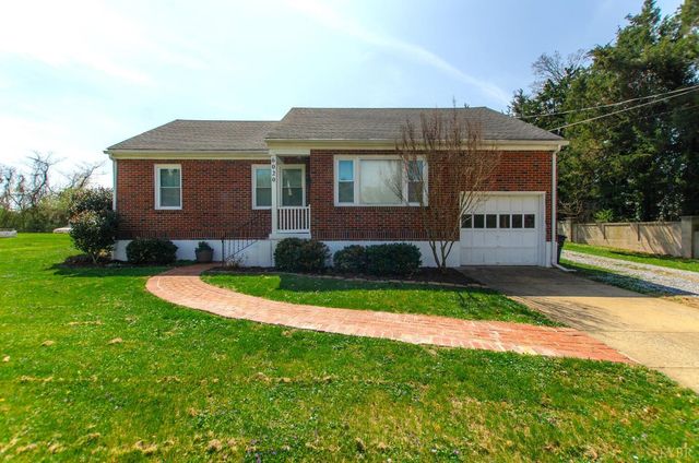 6020 Piedmont Place, Lynchburg, VA 24502