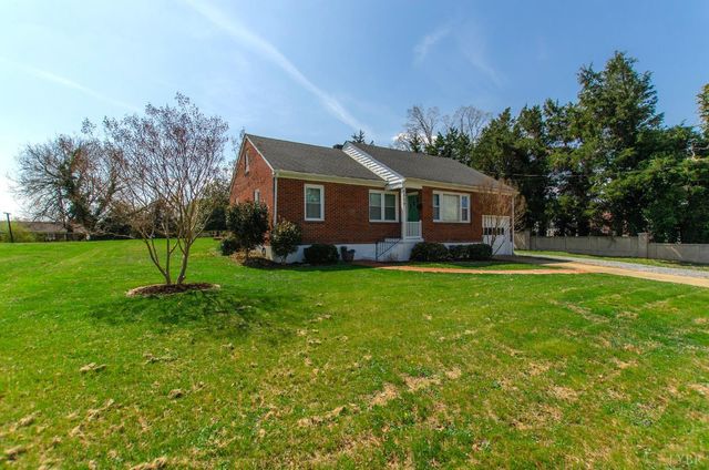 6020 Piedmont Place, Lynchburg, VA 24502