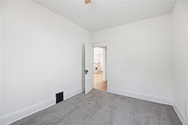 3327 Garfield Avenue, Kansas City, MO 64109