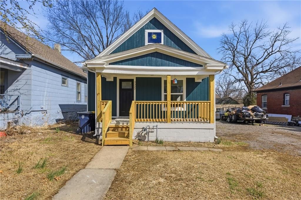 3327 Garfield Avenue, Kansas City, MO 64109