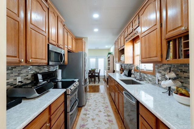 608 River Oaks Boulevard, Searcy, AR 72143