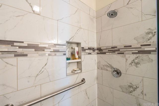 608 River Oaks Boulevard, Searcy, AR 72143