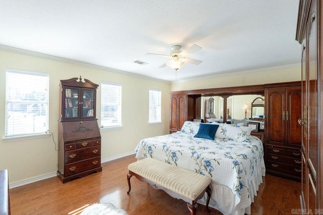 608 River Oaks Boulevard, Searcy, AR 72143