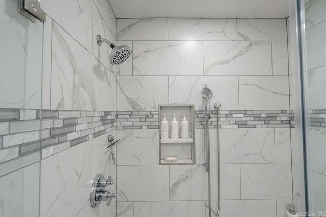 608 River Oaks Boulevard, Searcy, AR 72143