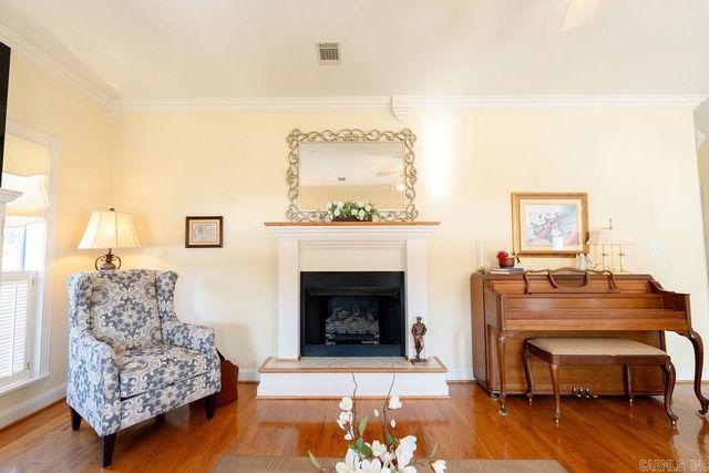 608 River Oaks Boulevard, Searcy, AR 72143