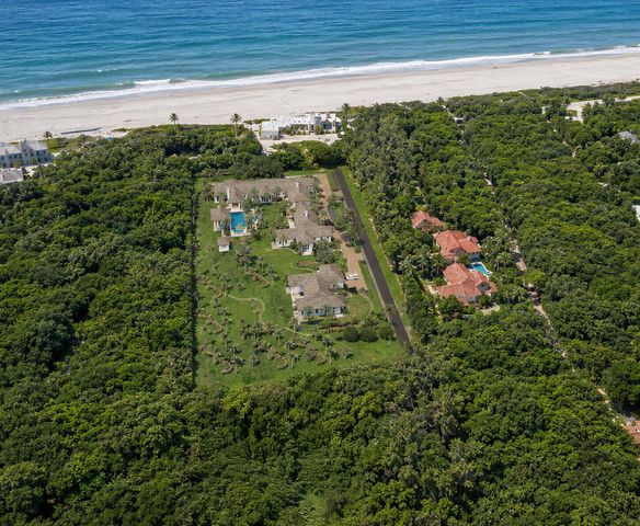 302 S Beach Road, Jupiter Island, FL 33455