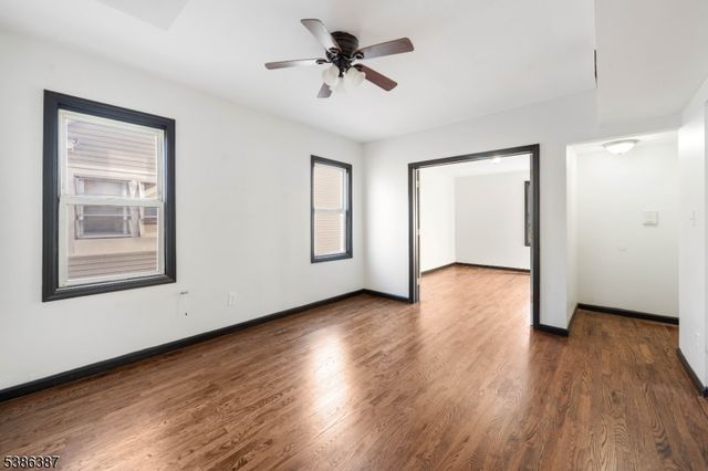 220 Brookdale Ave, Newark City, NJ 07106