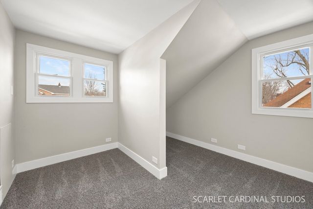 123 W Monroe Street, Villa Park, IL 60181