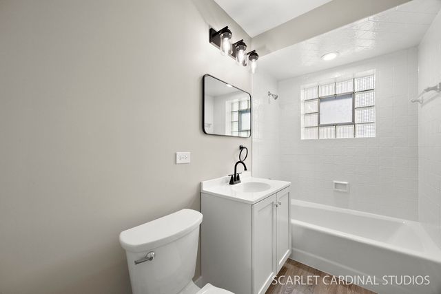 123 W Monroe Street, Villa Park, IL 60181