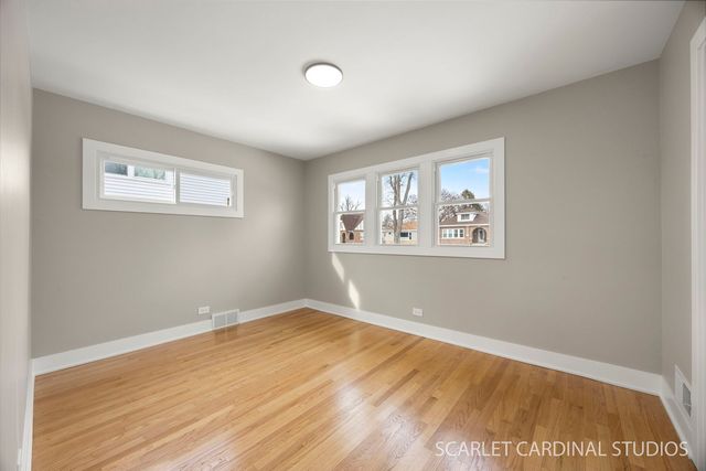 123 W Monroe Street, Villa Park, IL 60181