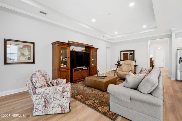 10050 ILLUMINATION Drive, Jacksonville, FL 32256