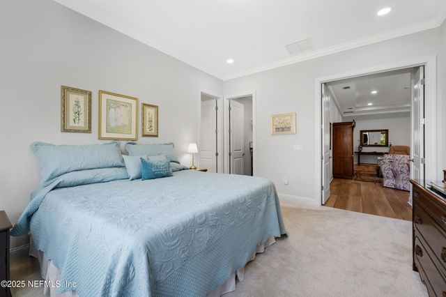 10050 ILLUMINATION Drive, Jacksonville, FL 32256