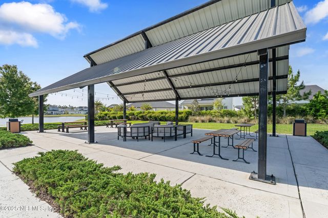 10050 ILLUMINATION Drive, Jacksonville, FL 32256