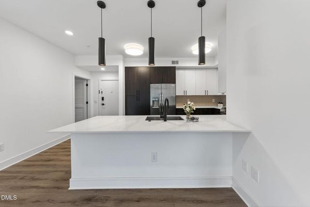615 W Peace Street 203, Raleigh, NC 27605