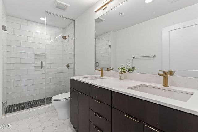 615 W Peace Street 203, Raleigh, NC 27605