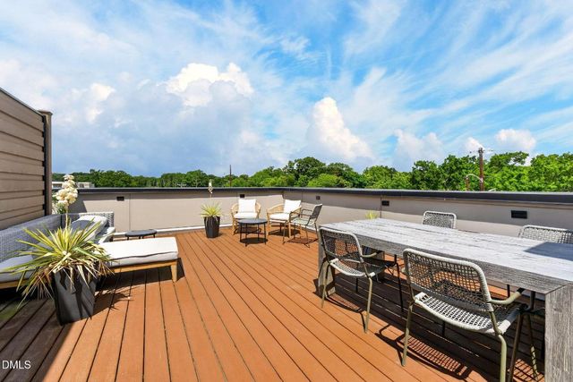 615 W Peace Street 203, Raleigh, NC 27605