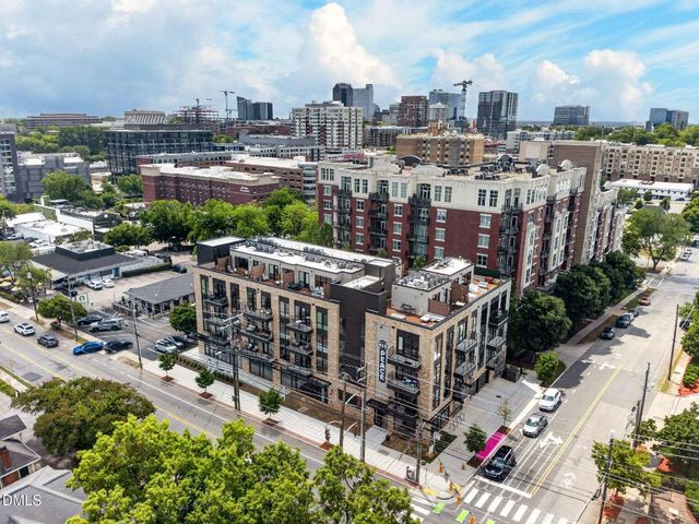 615 W Peace Street 203, Raleigh, NC 27605