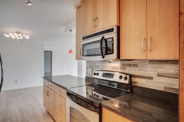 1225 Lasalle Avenue 1704, Minneapolis, MN 55403