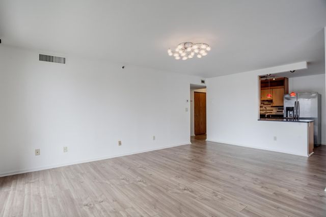 1225 Lasalle Avenue 1704, Minneapolis, MN 55403