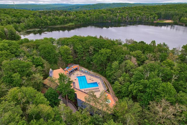 65 Woodside Circle 65, Torrington, CT 06790