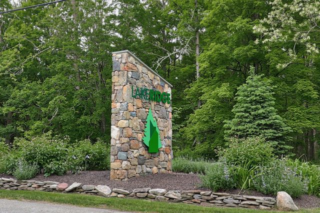 65 Woodside Circle 65, Torrington, CT 06790