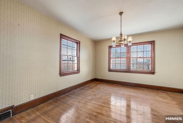 164 Chestnut Street, Garfield, NJ 07032