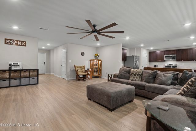 118 Rosie Drive, Long Beach, MS 39560