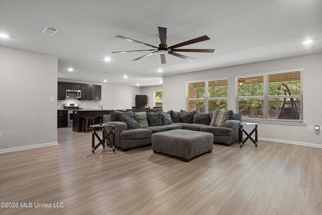118 Rosie Drive, Long Beach, MS 39560