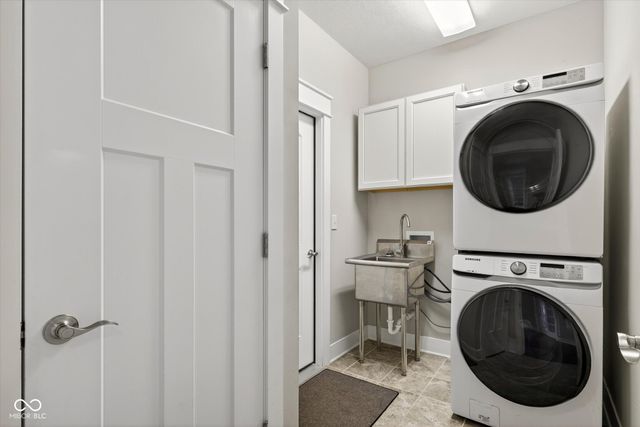 3720 W Cheryl Drive, Bloomington, IN 47404